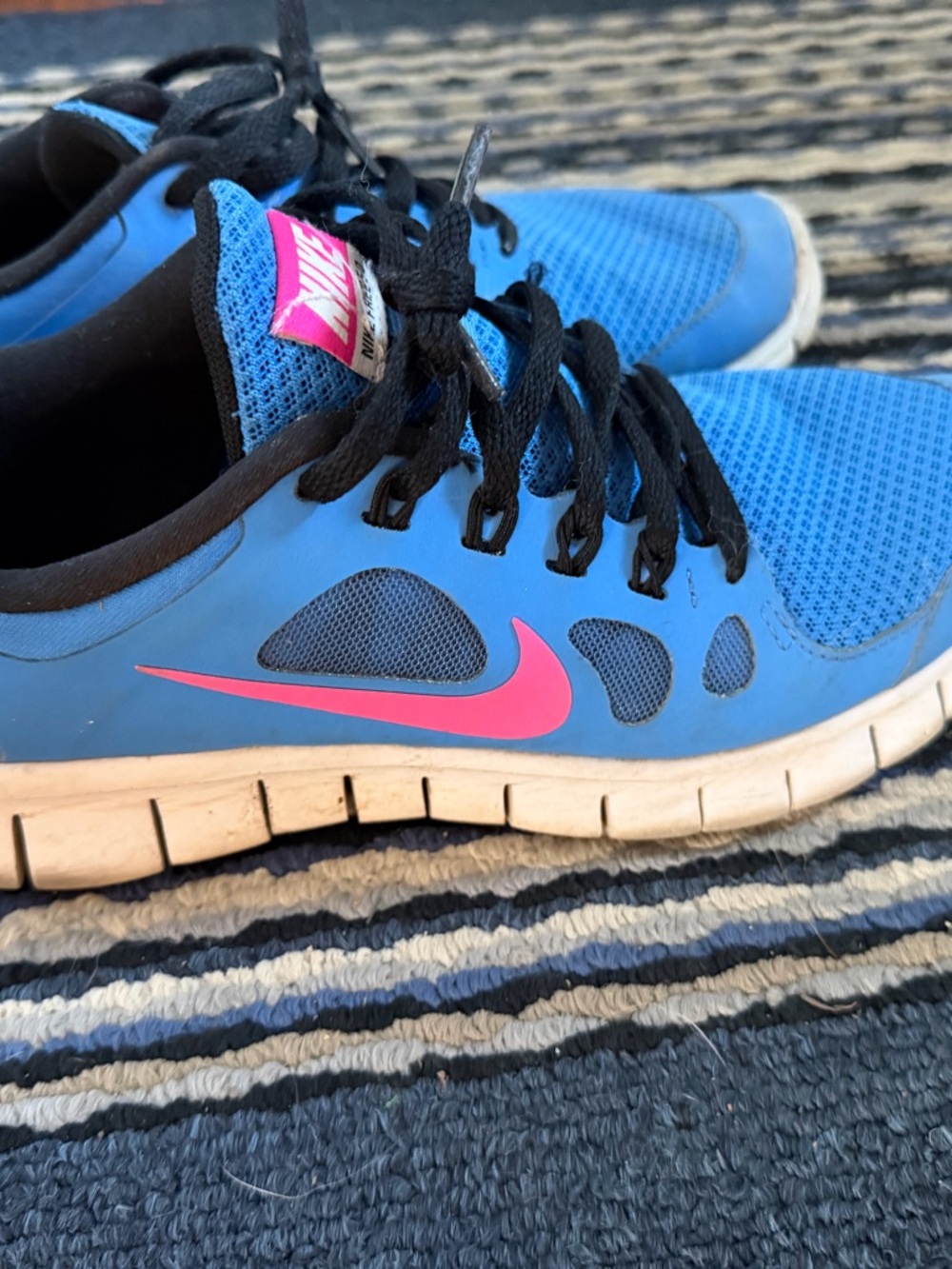 Nike Blue Athletic Sneakers with Pink Swoosh